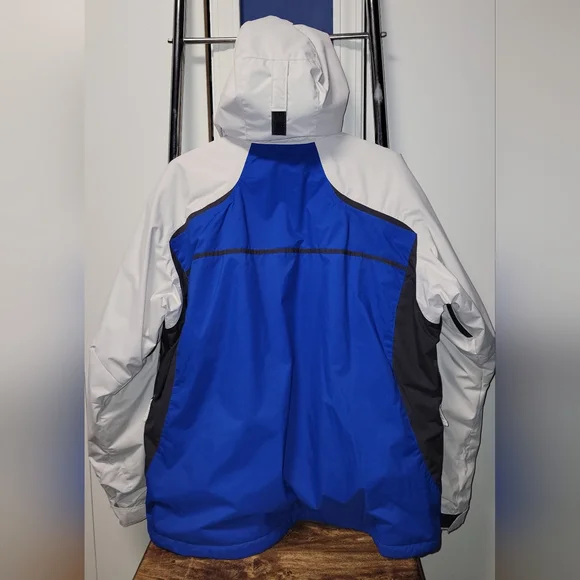 Columbia Omni-Tech winter coat Ski jacket Large - Picture 10 of 16